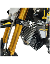 Cargar imagen en el visor de la galería, Pit Bike Minimotard PGR SM-R 190cc BLACK EDITION 2022 con PMT